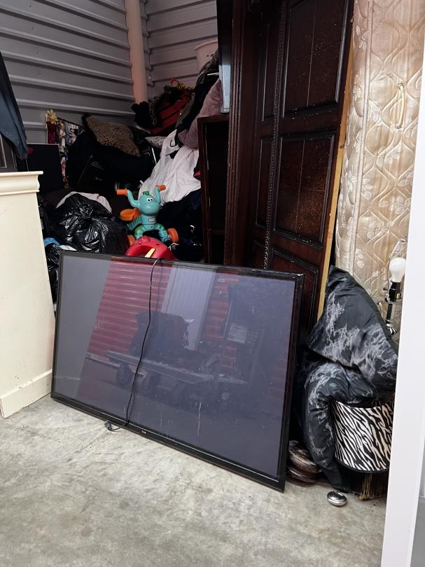 Storage Unit Auction in Harlingen, TX at UHaul Moving & Storage at Ed